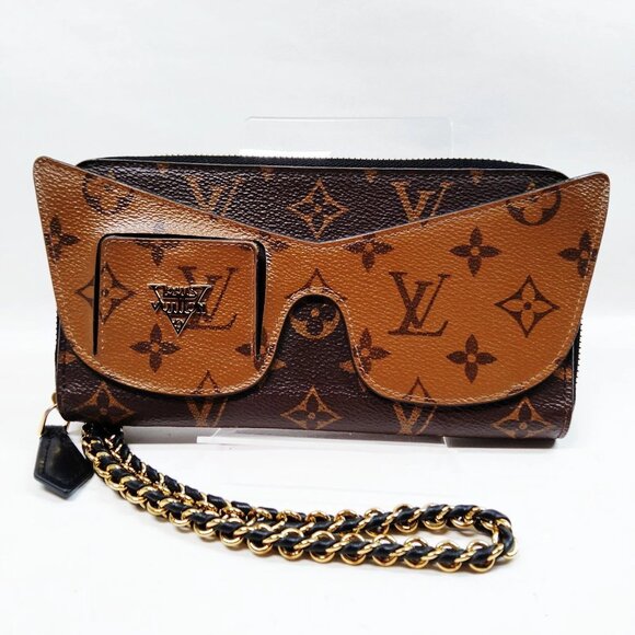 Louis Vuitton Brown Monogram Wallet with Chain mon870-100925 - Picture 1 of 9